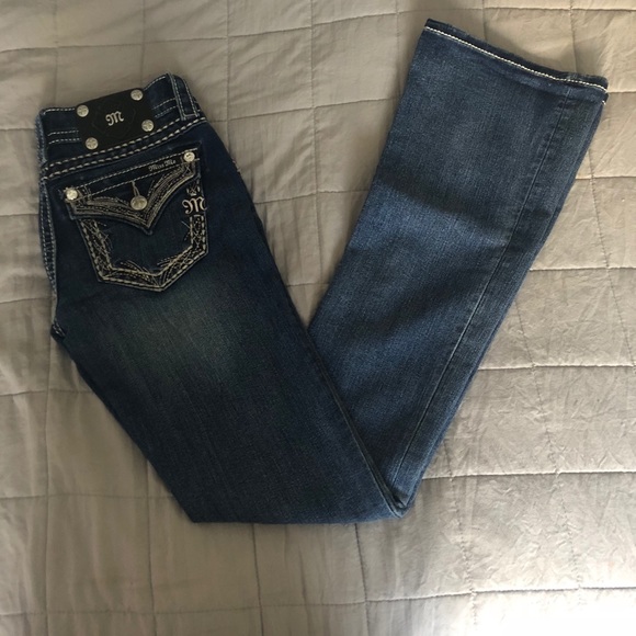 Like new Miss Me bootcut jeans. Size 26. - Picture 2 of 6
